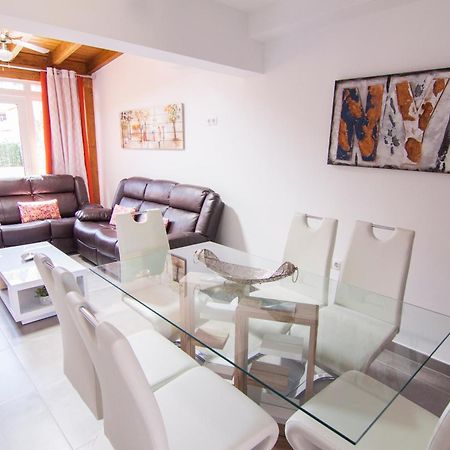 Anju Villas Los Delfines Bravo'S Apartments Corralejo Exteriér fotografie