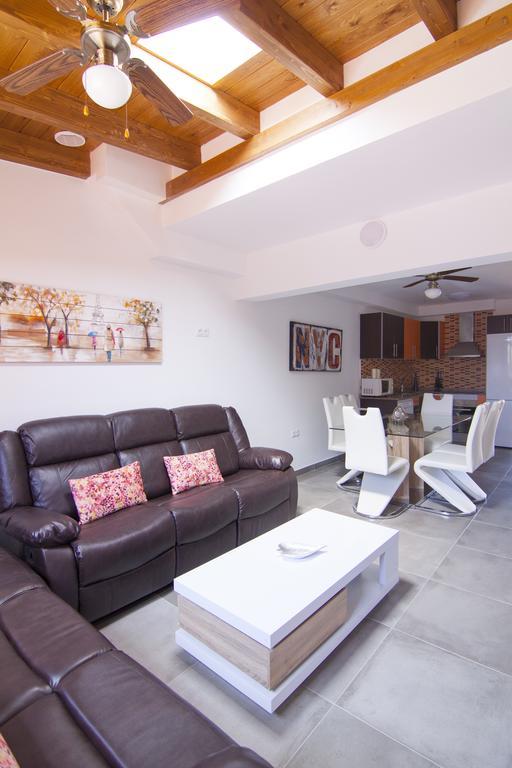 Anju Villas Los Delfines Bravo'S Apartments Corralejo Exteriér fotografie
